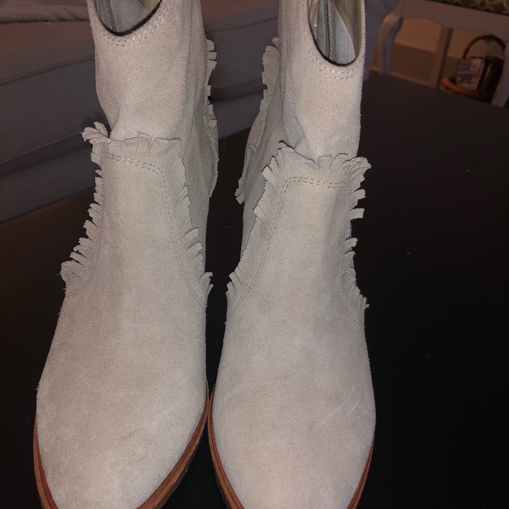 JOIE booties - Picture 8 of 8